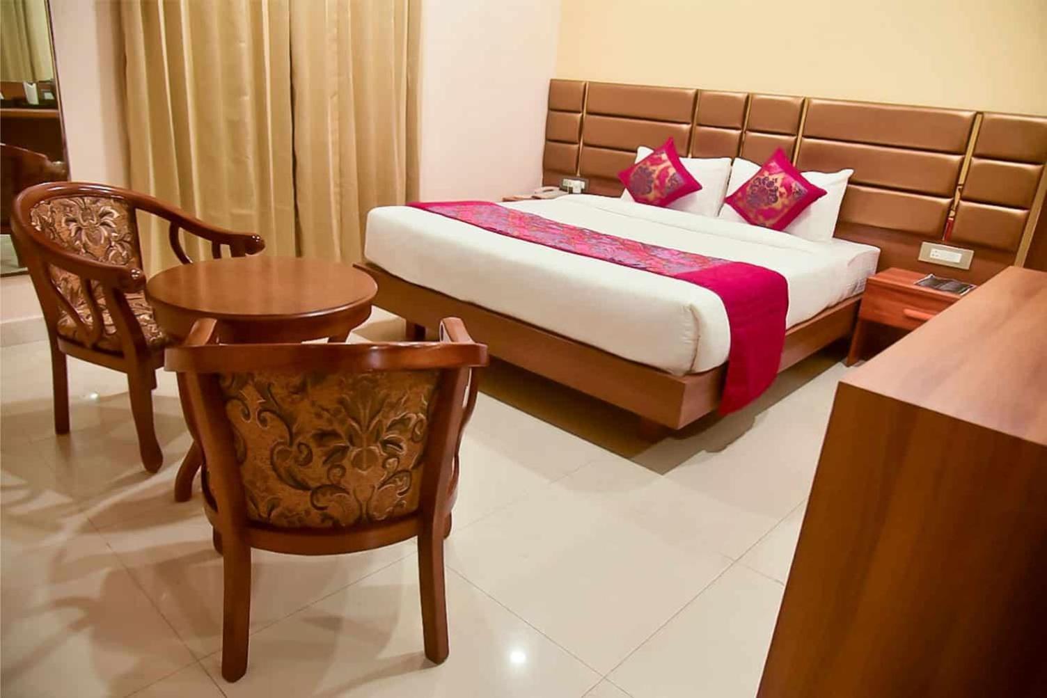 Hotel Apollo Grand Guwahati Luaran gambar
