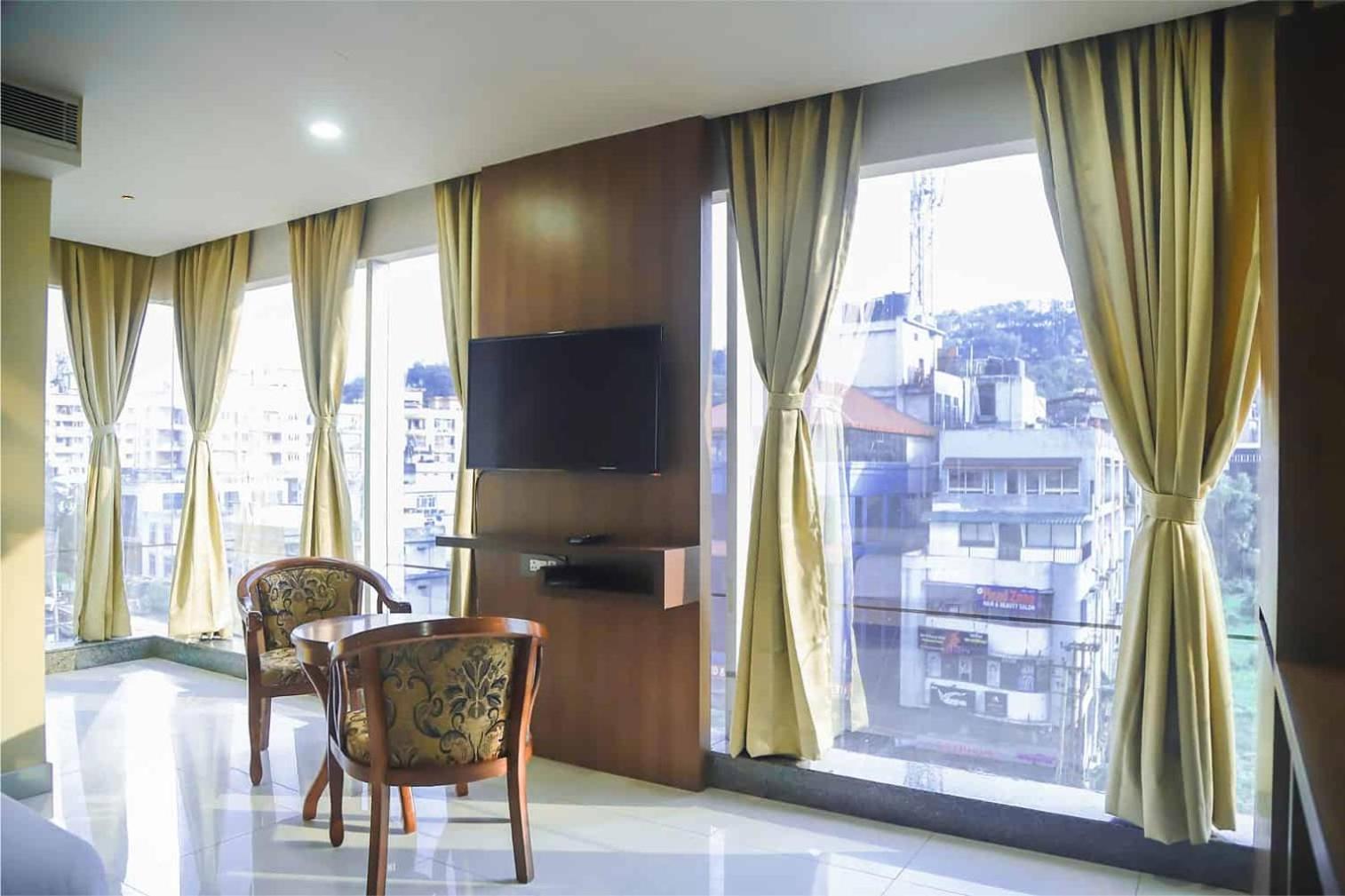 Hotel Apollo Grand Guwahati Luaran gambar