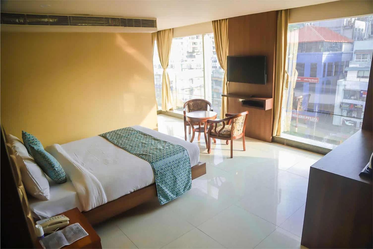 Hotel Apollo Grand Guwahati Luaran gambar